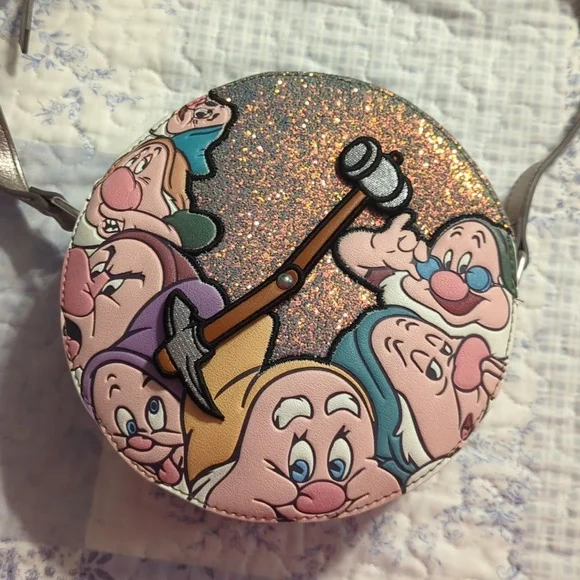 Danielle Nicole Seven Dwarfs Cross Body Purse - Picture 2 of 8
